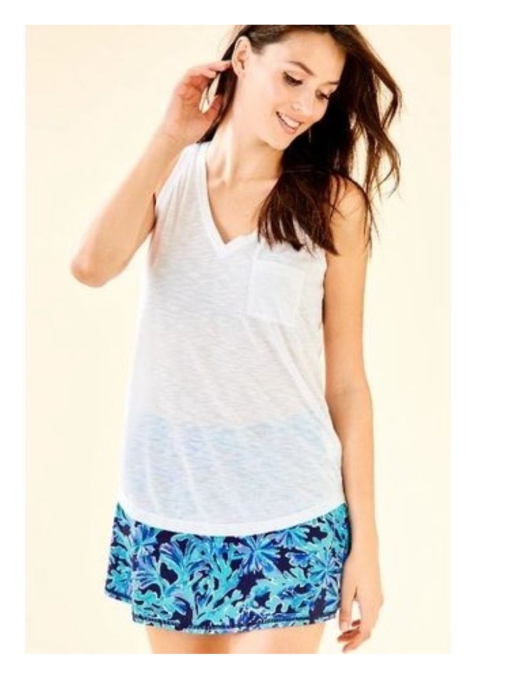 Lilly Pulitzer Luxletic Isla Tank Top White V-Neck Pocket size Medium